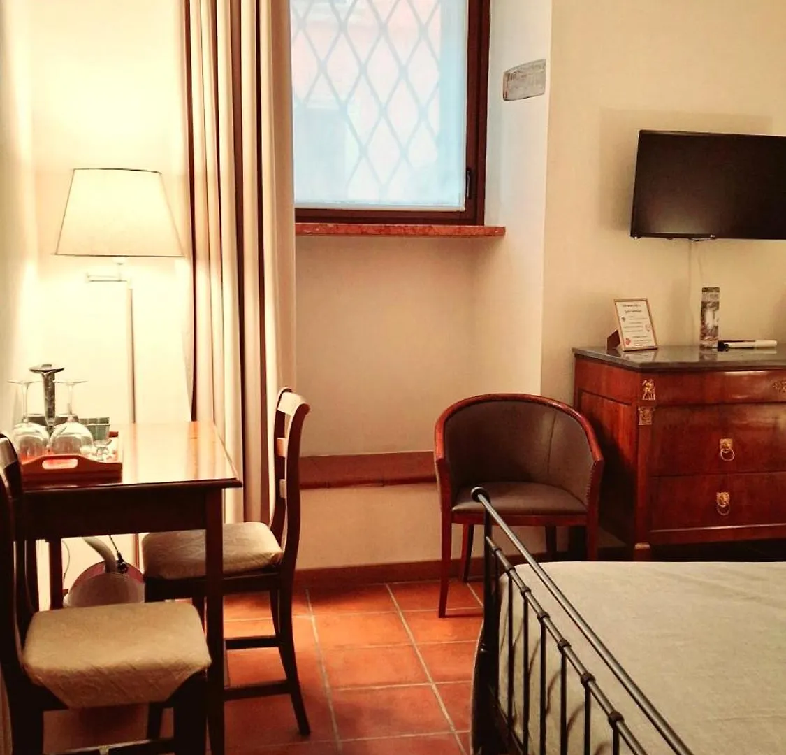 Arena In Love - Centre Rooms Verona 0*,