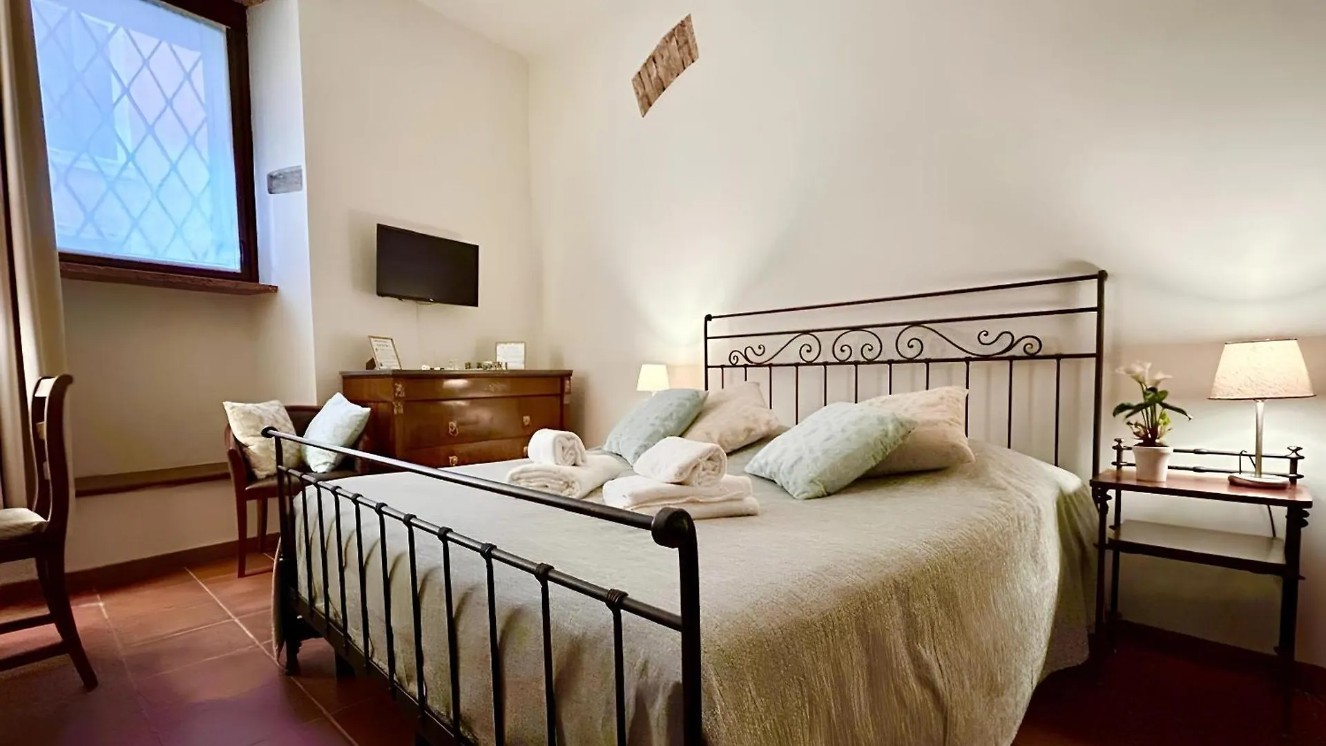 Arena In Love - Centre Rooms Verona 0*,
