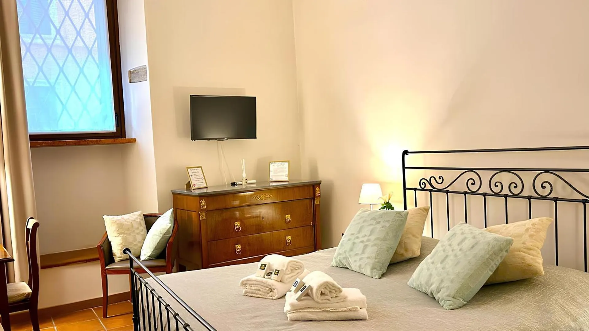 Arena In Love - Centre Rooms Verona Italy