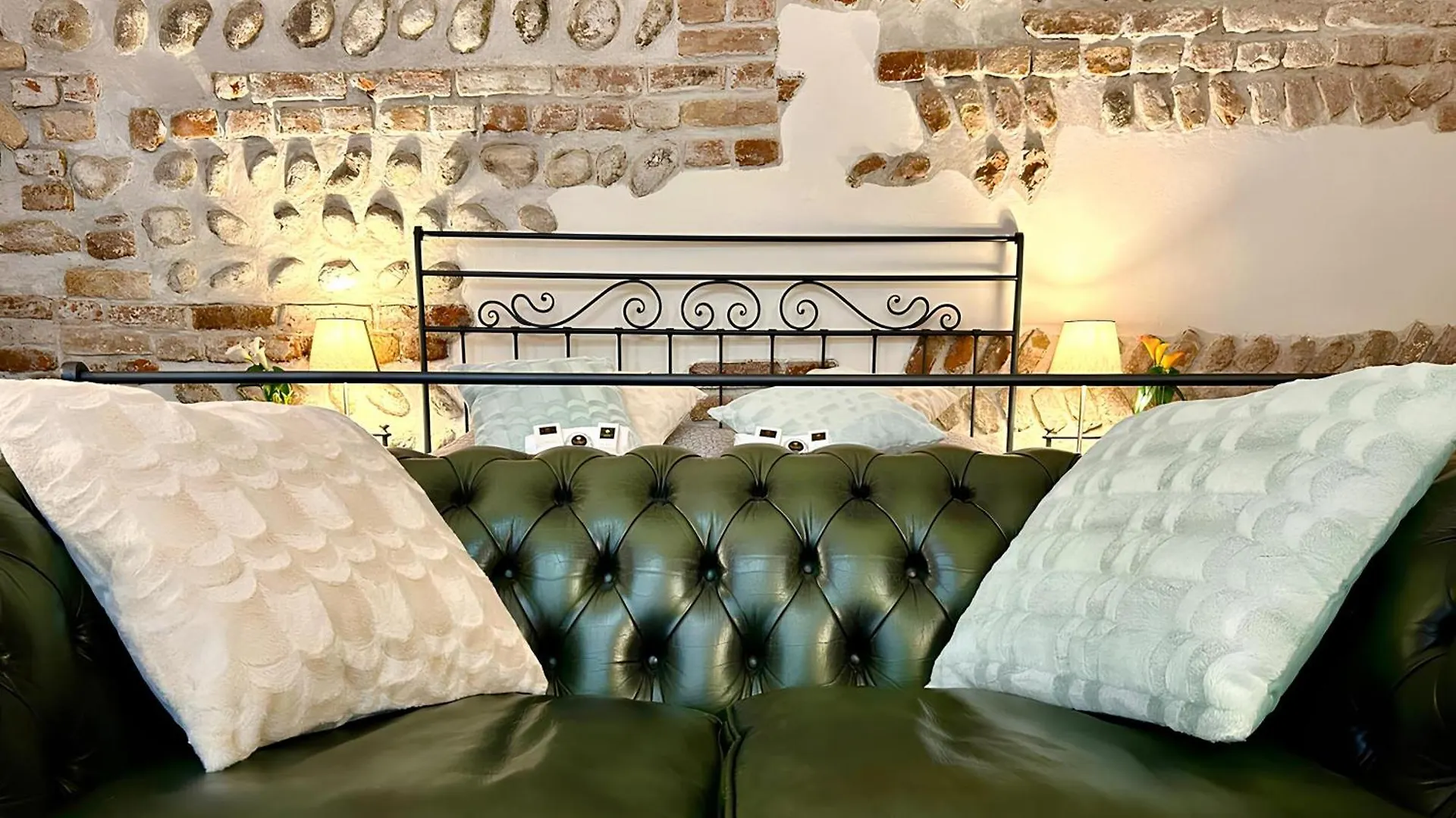 Arena In Love - Centre Rooms Verona 0*,  Italy